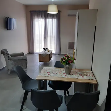 Theo And Irin's Apartment Flogita